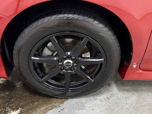 Used 2014 Toyota Camry SE image 10