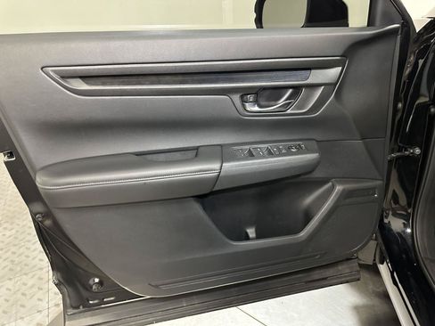 Certified 2025 Honda CR-V EX image 20