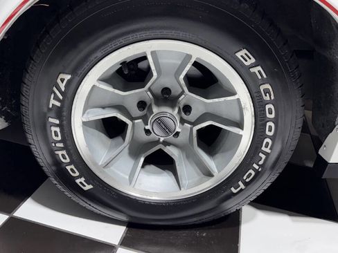 Used 1987 Chevrolet Monte Carlo SS image 32