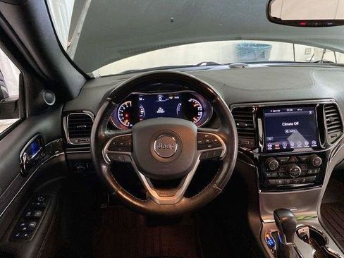 Used 2020 Jeep Grand Cherokee Overland AWD/4WD image 37
