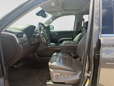 Certified 2019 GMC Yukon Denali w/ Denali Ultimate Package AWD/4WD image 11