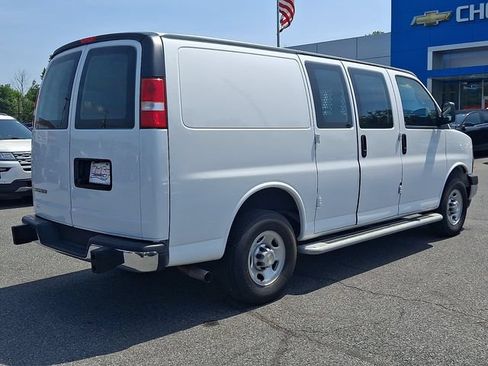 Certified 2024 Chevrolet Express 2500 w/ Driver Convenience Package RWD image 7