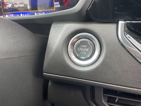 Used 2026 Chevrolet Colorado Trail Boss AWD/4WD image 24