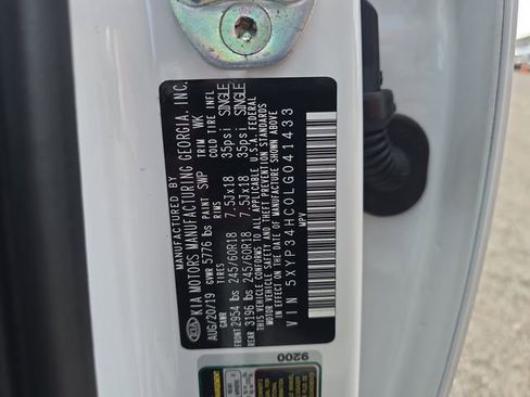 Used 2020 Kia Telluride EX w/ Towing Package FWD image 32