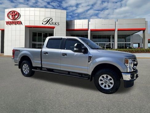 Used 2020 Ford F250 XLT w/ XLT Value Package image 1