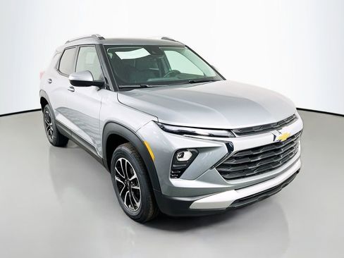New 2026 Chevrolet TrailBlazer LT w/ LT Cold Weather Package image 3