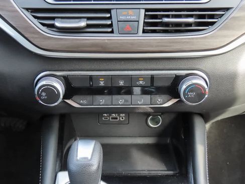 Used 2023 Nissan Altima 2.5 SV image 20