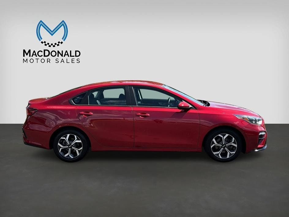 Used 2021 Kia Forte LXS FWD image 5