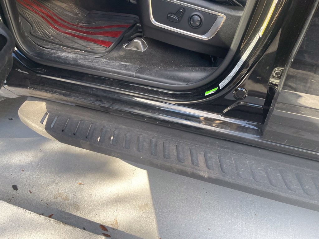 Used 2024 RAM 1500 Laramie RWD image 14