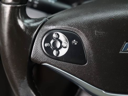 Used 2016 Chevrolet Impala LTZ FWD image 25