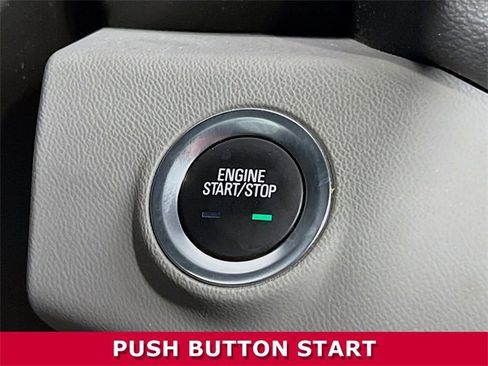 Used 2023 GMC Terrain SLT w/ Infotainment Package II image 13