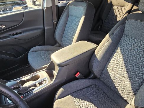 Certified 2024 Chevrolet Equinox LT w/ LPO, Floor Liner Package FWD image 10