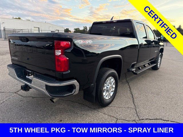 Used 2024 Chevrolet Silverado 3500 W/T AWD/4WD image 11