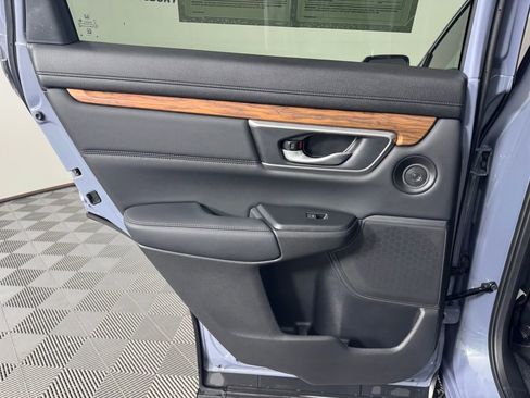 Used 2022 Honda CR-V Touring image 31