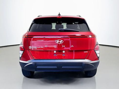 Used 2024 Hyundai Kona SEL AWD/4WD image 7