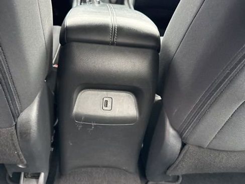 Used 2022 Nissan Sentra SV image 26