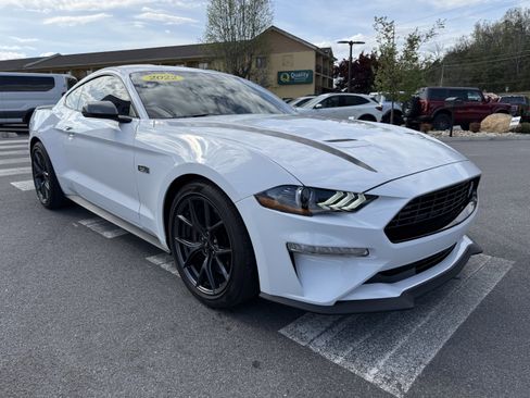 Used 2022 Ford Mustang Premium w/ 2.3L High Performance Package RWD image 3