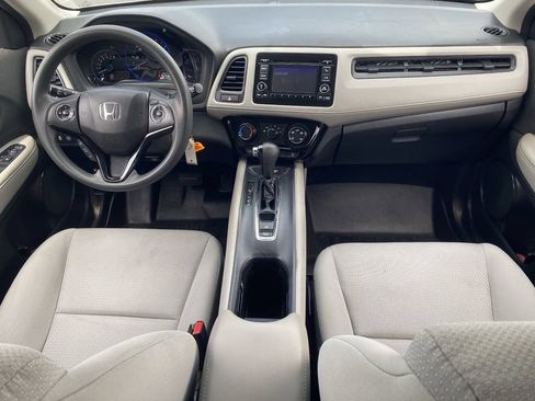 Used 2019 Honda HR-V LX image 14