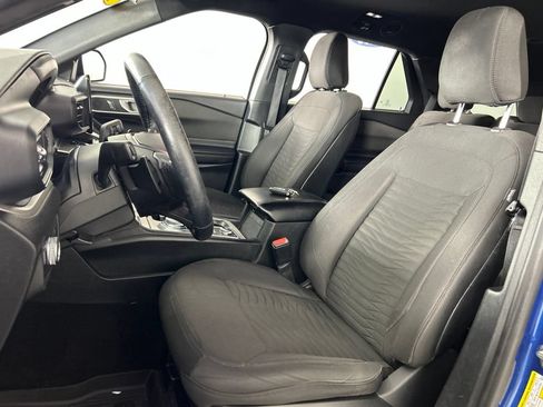 Used 2020 Ford Explorer XLT w/ Comfort Package AWD/4WD image 27