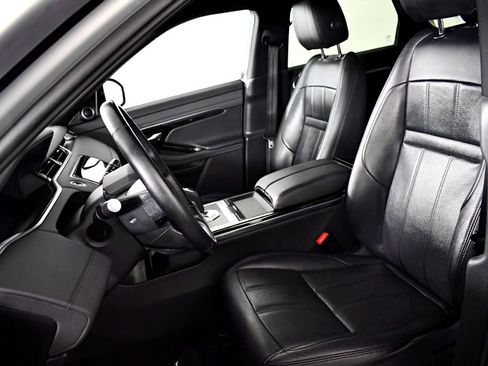 Used 2020 Land Rover Range Rover Evoque SE image 21