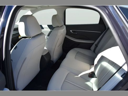 New 2026 Hyundai Sonata SEL FWD image 12