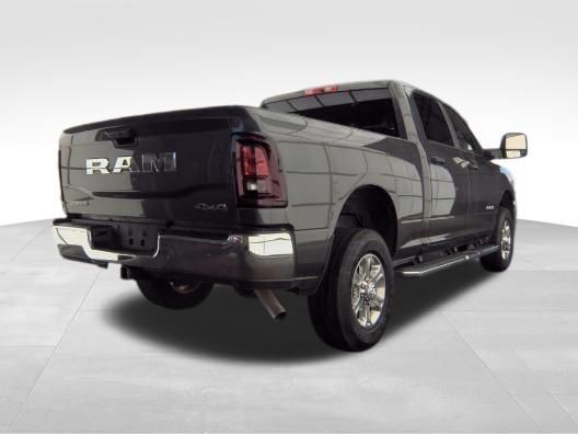 Used 2025 RAM 2500 Big Horn AWD/4WD image 2