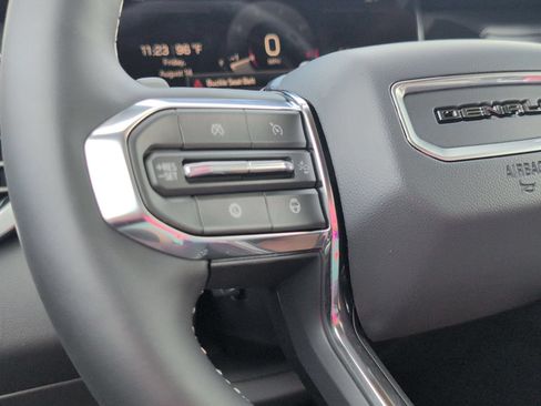 New 2026 GMC Acadia Denali Ultimate FWD image 13
