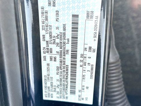 Used 2024 Ford F150 Lariat w/ FX4 Off-Road Package image 22