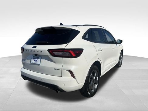 Certified 2023 Ford Escape ST-Line w/ Tech Pack #1 AWD/4WD image 8