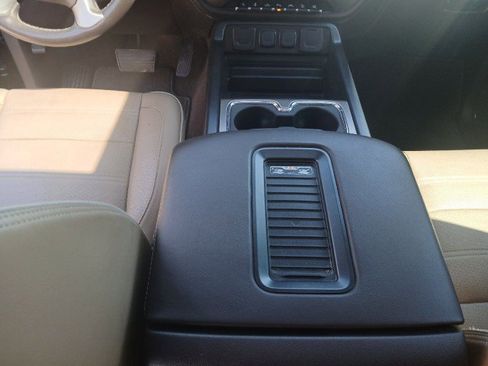 Used 2018 GMC Sierra 1500 Denali w/ Denali Ultimate Package image 18