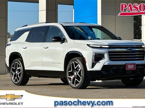 New 2026 Chevrolet Traverse High Country image 1