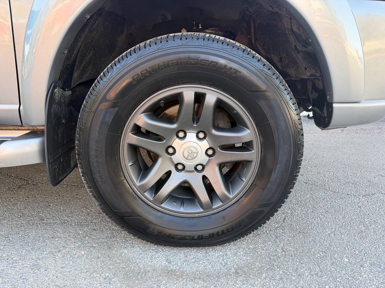 Used 2003 Toyota Sequoia Limited RWD image 36