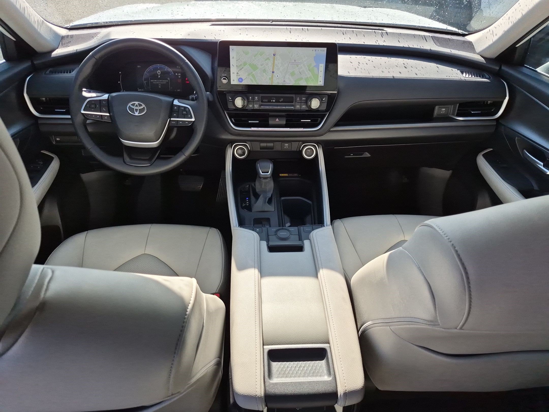 Used 2026 Toyota Grand Highlander FWD image 29