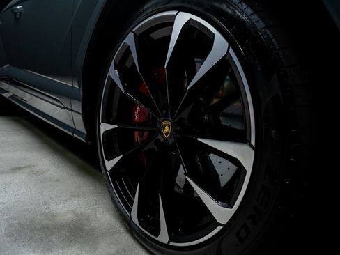 Used 2023 Lamborghini Urus S AWD/4WD image 15