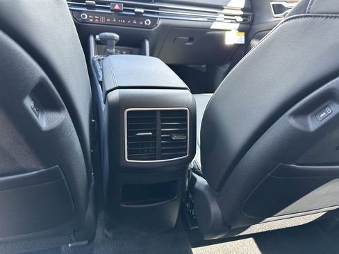 New 2026 Kia Sportage SX FWD image 13