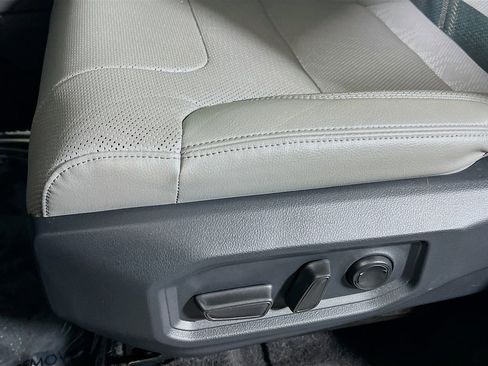 Used 2024 Toyota Tundra Limited w/ Power Package image 18