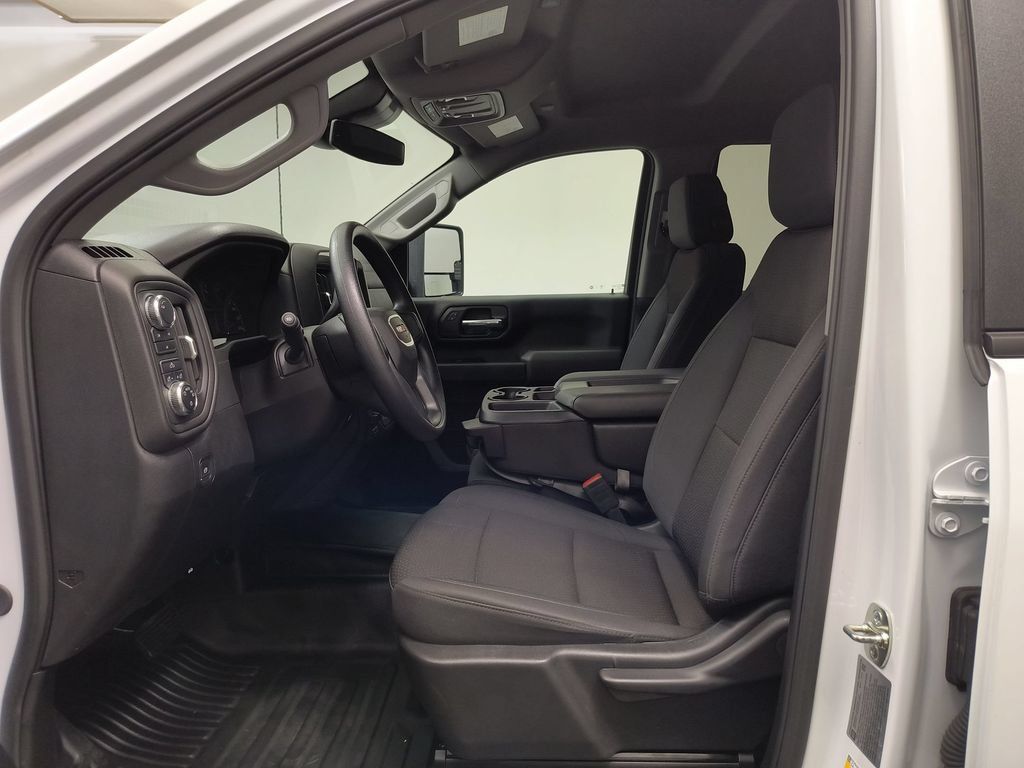 Used 2025 GMC Sierra 2500 Pro w/ Convenience Package AWD/4WD image 5