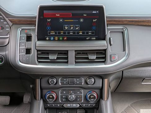 Used 2021 Chevrolet Tahoe High Country w/ Premium Package AWD/4WD image 39