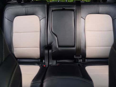 Certified 2022 Ford Escape Titanium w/ Titanium Premium Package image 16