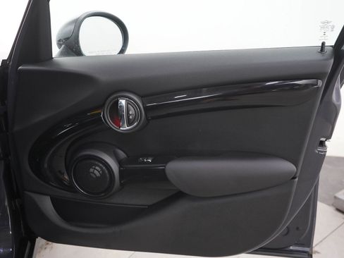 Used 2016 MINI Cooper S FWD image 9