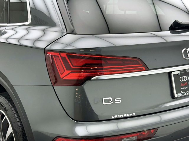 Used 2023 Audi Q5 2.0T Premium Plus AWD/4WD image 10