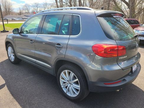 Used 2013 Volkswagen Tiguan SE image 7