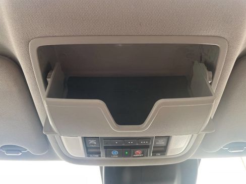 Used 2017 Acura MDX SH-AWD w/ Advance Package image 32