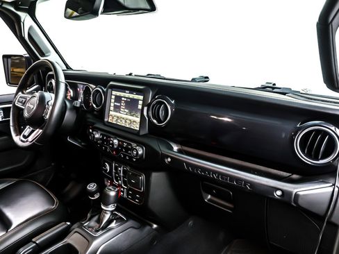 Used 2023 Jeep Wrangler Unlimited Rubicon 392 image 16