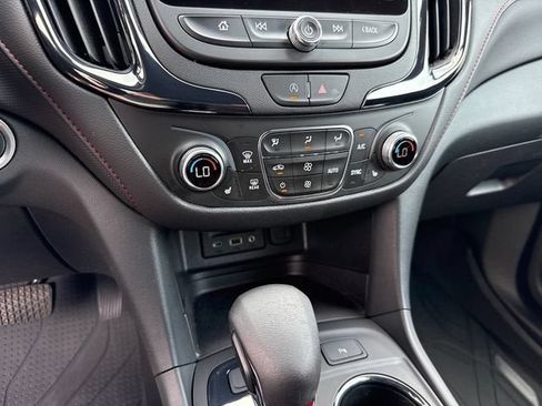 Used 2023 Chevrolet Equinox RS w/ RS Leather Package AWD/4WD image 21