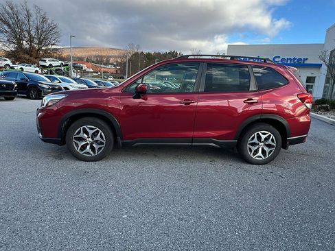 Used 2019 Subaru Forester Premium image 7
