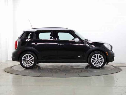 Used 2012 MINI Cooper Countryman S image 10