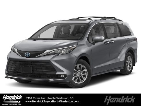New 2026 Toyota Sienna XLE FWD image 1