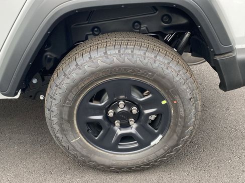 New 2026 Jeep Wrangler Unlimited Sport image 23