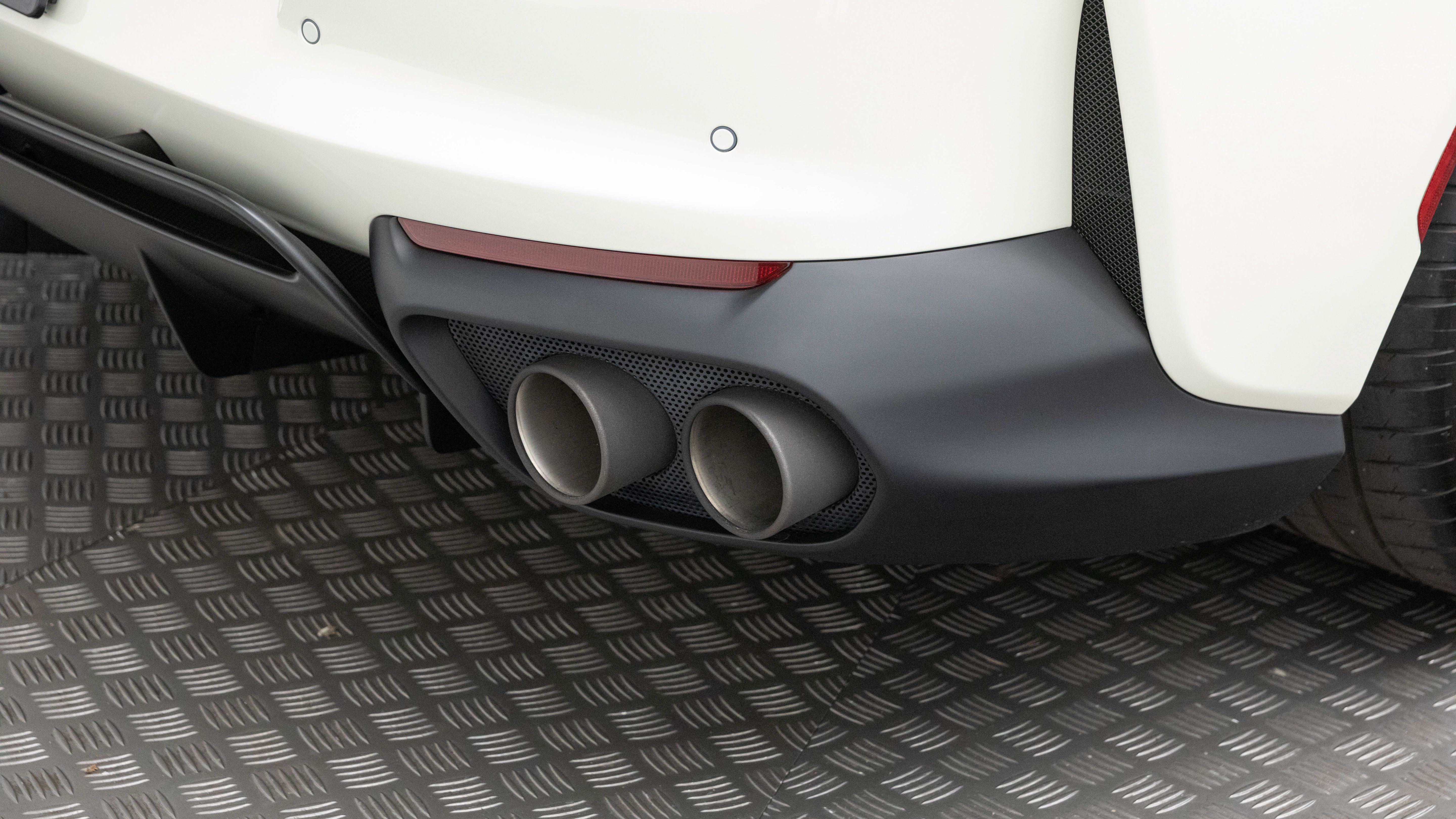 Certified 2023 Ferrari 812 GTS RWD image 56